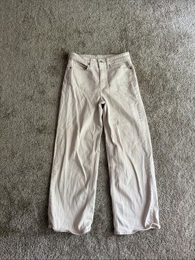Old Navy Straight Leg Women’s Khaki Jeans
